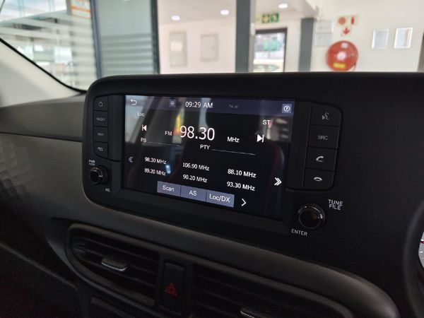 2026-Hyundai-Grand-i10-12-Motion-Auto image:16