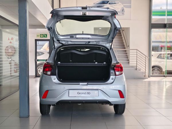 2026-Hyundai-Grand-i10-12-Motion-Auto image:18