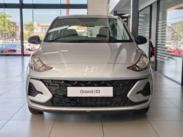 2026-Hyundai-Grand-i10-12-Motion-Auto image:1