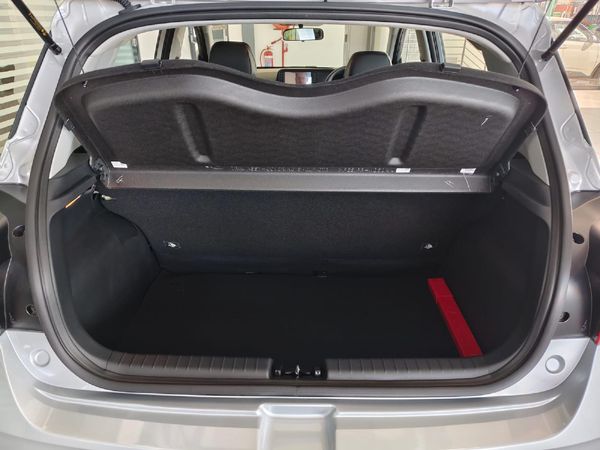 2026-Hyundai-Grand-i10-12-Motion-Auto image:19