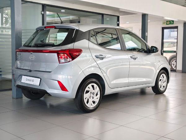 2026-Hyundai-Grand-i10-12-Motion-Auto image:6