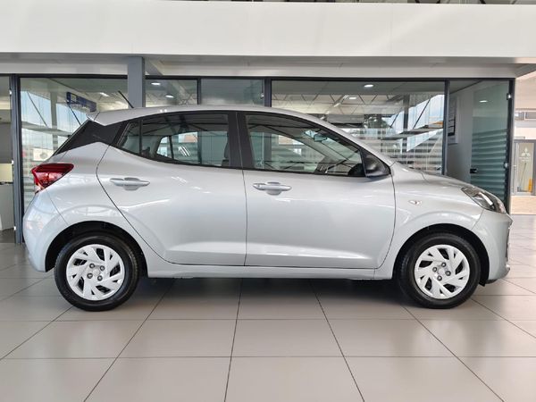 2026-Hyundai-Grand-i10-12-Motion-Auto image:7