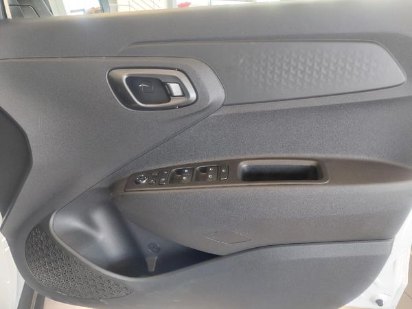 2026-Hyundai-Exter-12-Elite-Auto image:8