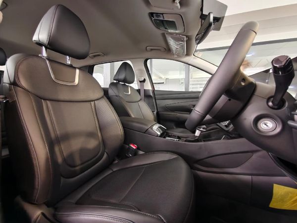 2026-Hyundai-Tucson-20-Premium-Auto image:9