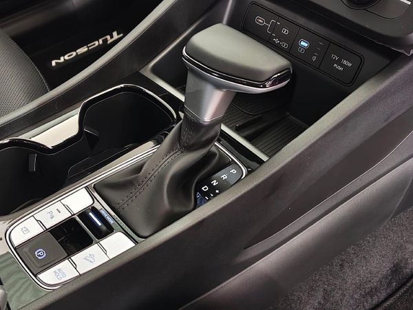 2026-Hyundai-Tucson-20-Premium-Auto image:15