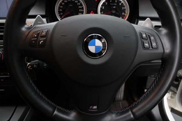 2014-BMW-M3-Coupe-M-Dynamic-Auto image:13