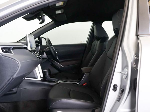 2026-Toyota-Corolla-Cross-18-XR-Hybrid image:14