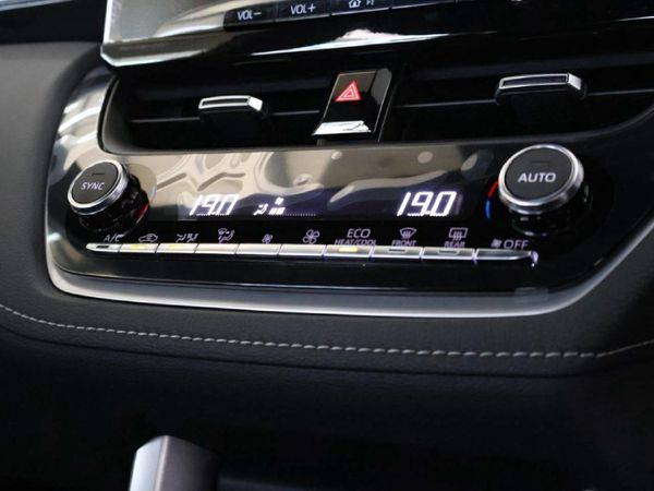 2026-Toyota-Corolla-Cross-18-XR-Hybrid image:19