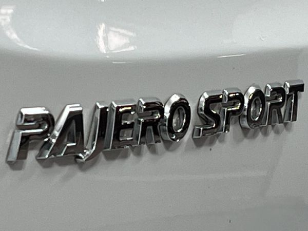 2022-Mitsubishi-Pajero-Sport-24D-Auto image:11