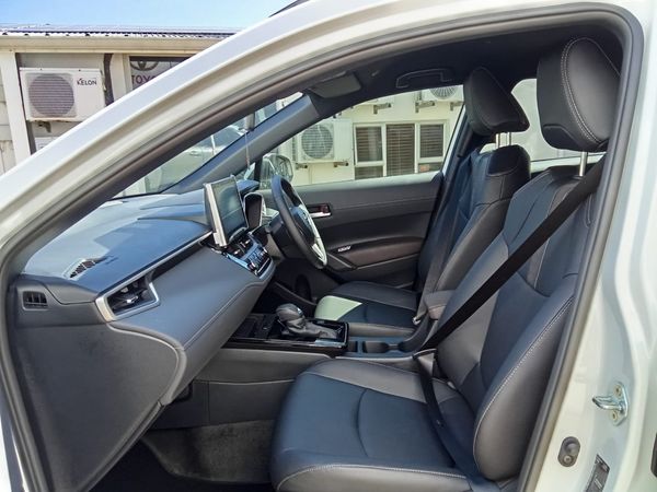 2026-Toyota-Corolla-Cross-18-XS image:6