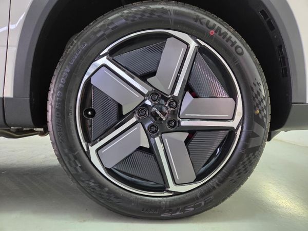 2026-Jaecoo-J7-15-TDGI-SHS-DHT-Phev image:8