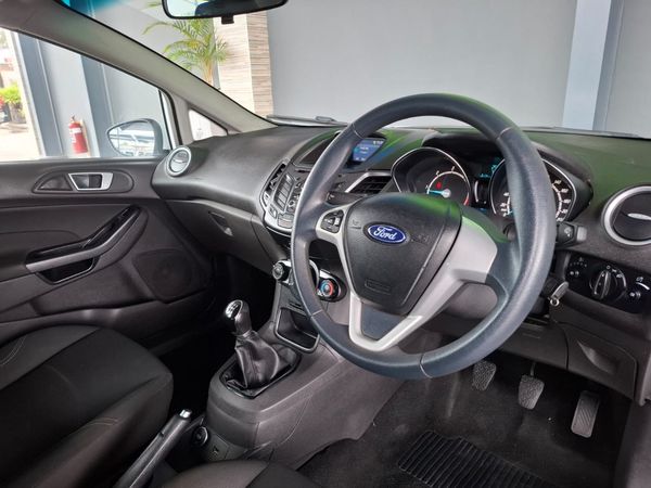 2018-Ford-Fiesta-15-TDCi-Trend-5-dr image:8