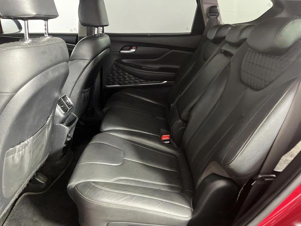 2019-Hyundai-Santa-Fe-R22-Executive-Auto-7-seat image:3