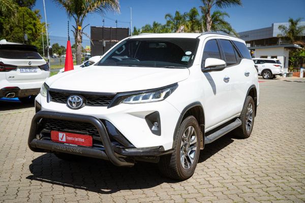 2024-Toyota-Fortuner-28-GD-6-Auto-mHev image:1