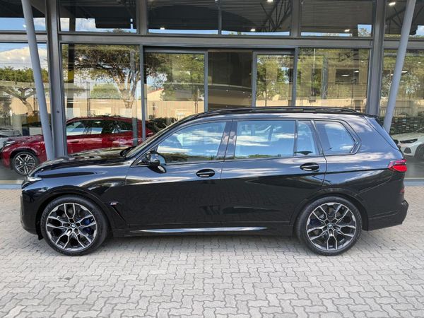 2026-BMW-X7-xDrive-M60i-M-Performance-Pro image:3