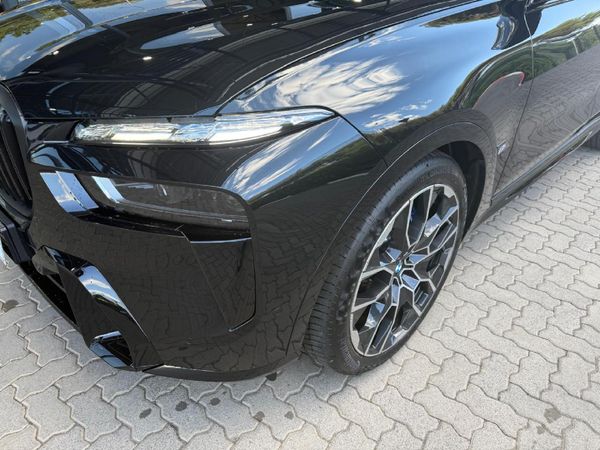 2026-BMW-X7-xDrive-M60i-M-Performance-Pro image:8