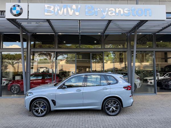 2026-BMW-X5-M60i image:2