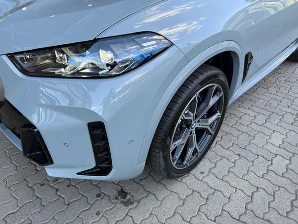 2026-BMW-X5-M60i image:8