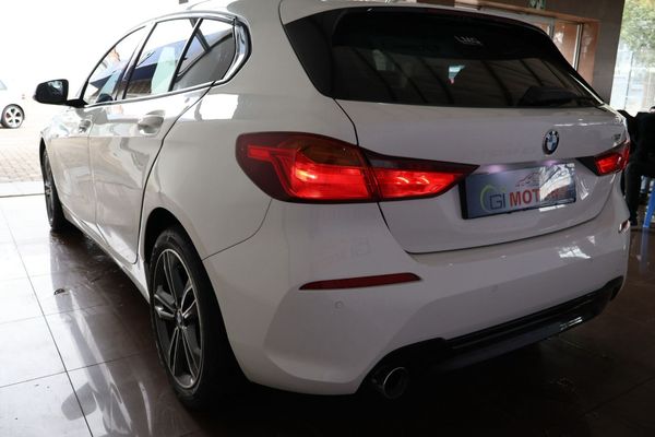 2020-BMW-1-Series-118i image:4