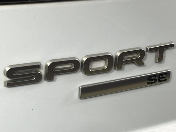 2019-Land-Rover-Range-Rover-Sport-30-SE-250kW image:11