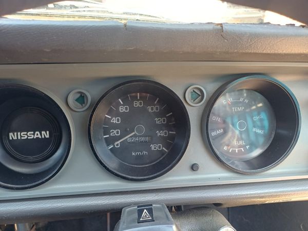 2006-Nissan-1400-5-spd image:9