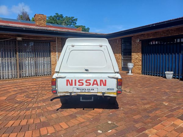 2006-Nissan-1400-5-spd image:5