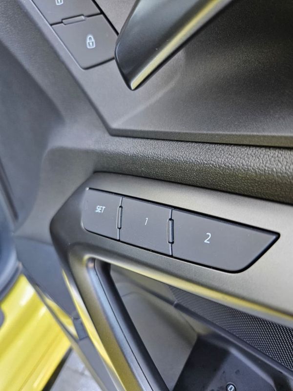 2025-Audi-RS3-Sportback-Quattro-Stronic image:7