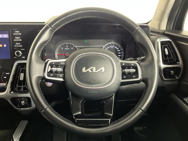 2025-Kia-Sorento-22D-EX-Auto image:9