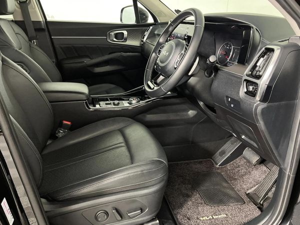 2025-Kia-Sorento-22D-EX-Auto image:6
