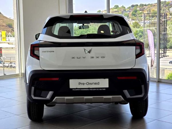2026-Mahindra-XUV-3XO-12T-MX2-Auto image:13