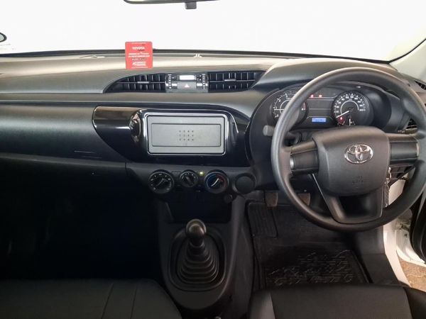 2026-Toyota-Hilux-24-GD-Single-Cab image:12