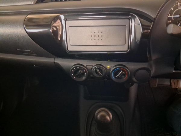 2026-Toyota-Hilux-24-GD-Single-Cab image:13