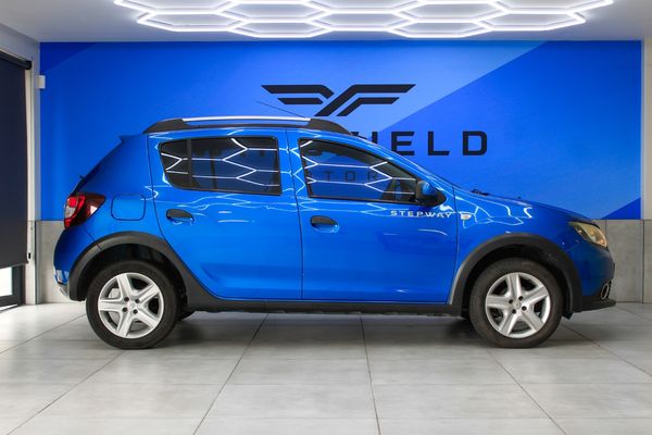 2015-Renault-Sandero-900T-Stepway image:7