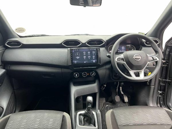 2025-Nissan-Magnite-10-Visia-AMT image:13