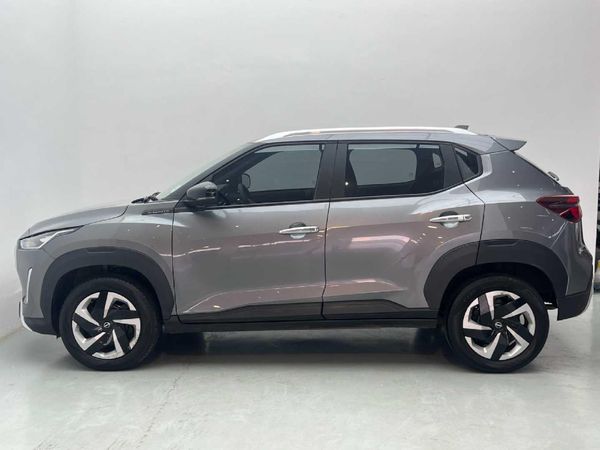 2025-Nissan-Magnite-10-Visia-AMT image:5