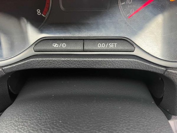 2023-Volkswagen-Polo-Vivo-16-Comfortline-Auto-5-dr image:15
