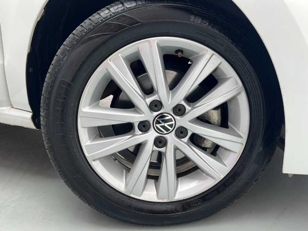 2023-Volkswagen-Polo-Vivo-16-Comfortline-Auto-5-dr image:17