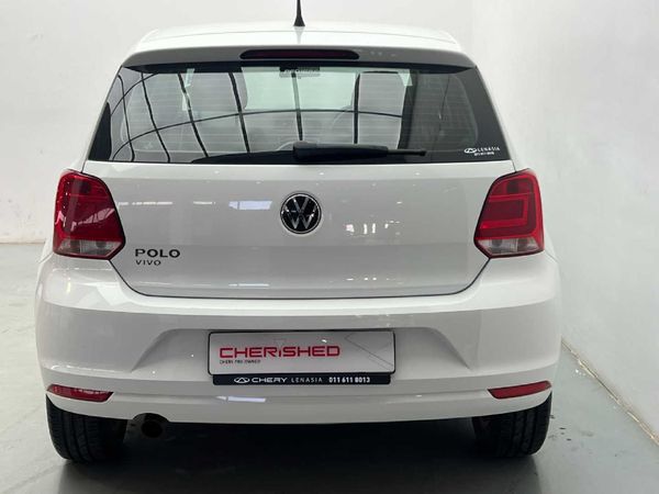 2023-Volkswagen-Polo-Vivo-16-Comfortline-Auto-5-dr image:3