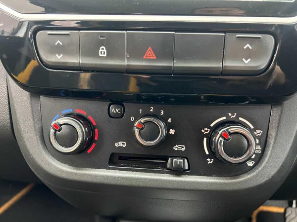 2024-Renault-Kwid-10-Climber-Auto image:10