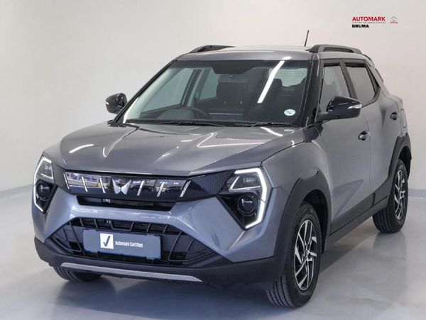 2024-Mahindra-XUV-3XO-12T-AX5 image:2