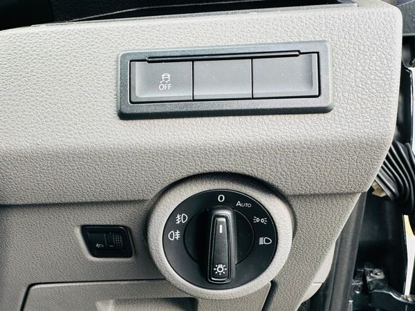 2024-Volkswagen-Kombi-T61-20-TDI-110kW-Auto-Trendline image:16