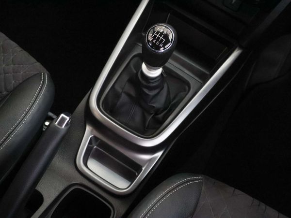2019-Suzuki-Vitara-14T-GLX image:24