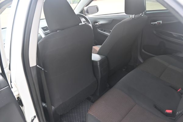 2019-Toyota-Corolla-Quest-16 image:9