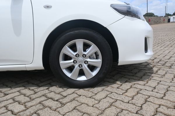 2019-Toyota-Corolla-Quest-16 image:10
