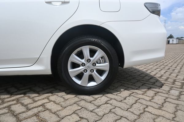 2019-Toyota-Corolla-Quest-16 image:11