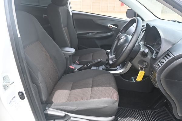 2019-Toyota-Corolla-Quest-16 image:4
