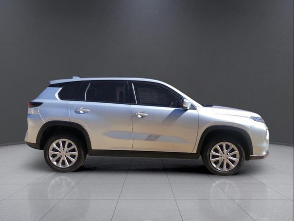 2025-Toyota-Urban-Cruiser-15-XS image:7