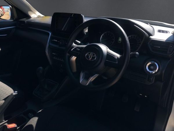 2025-Toyota-Urban-Cruiser-15-XS image:8
