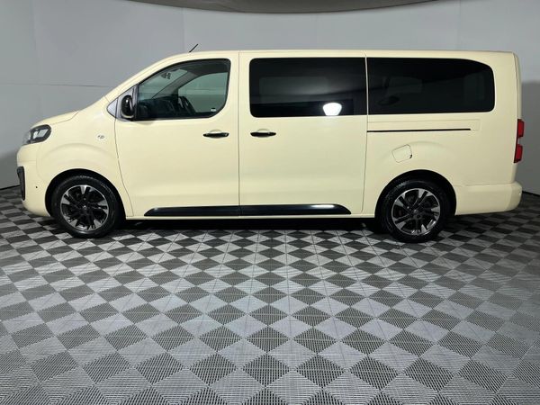 2023-Opel-Zafira-Life-Elegance-20-TD-Auto image:16