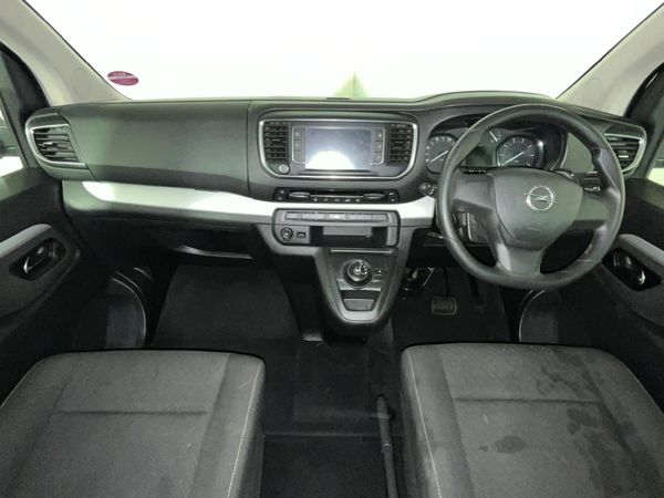 2023-Opel-Zafira-Life-Elegance-20-TD-Auto image:1